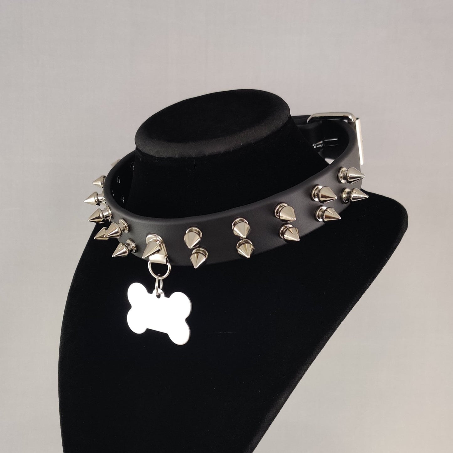 Guard Puppy choker (MTO)
