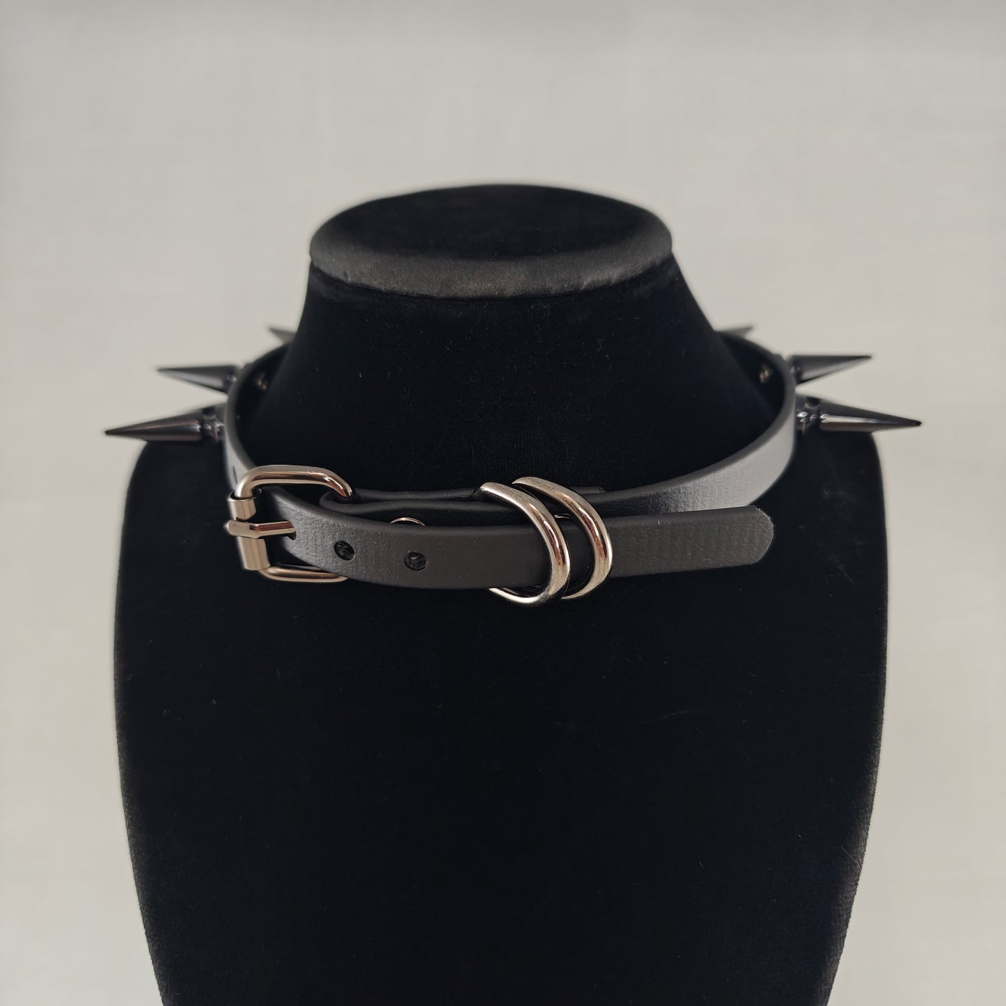 Doggy Bone choker w/ spikes (MTO)