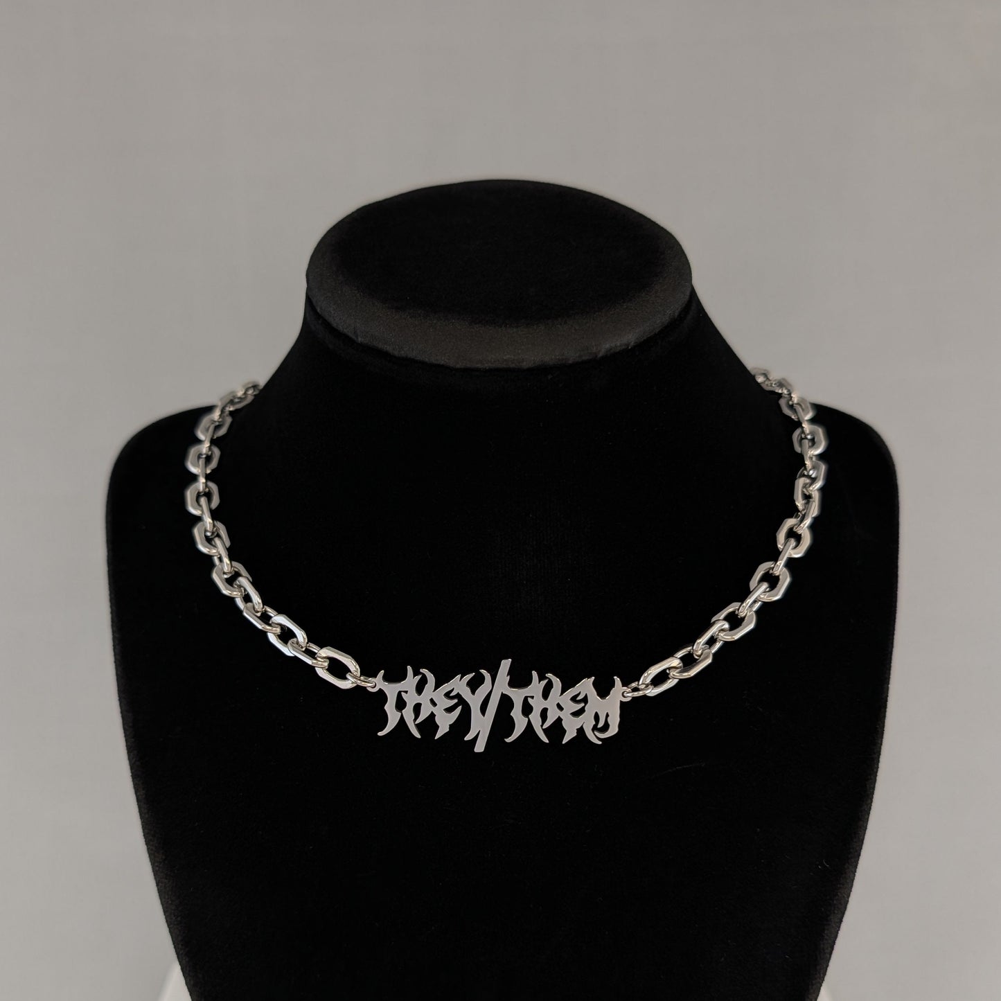 They/Them chain choker