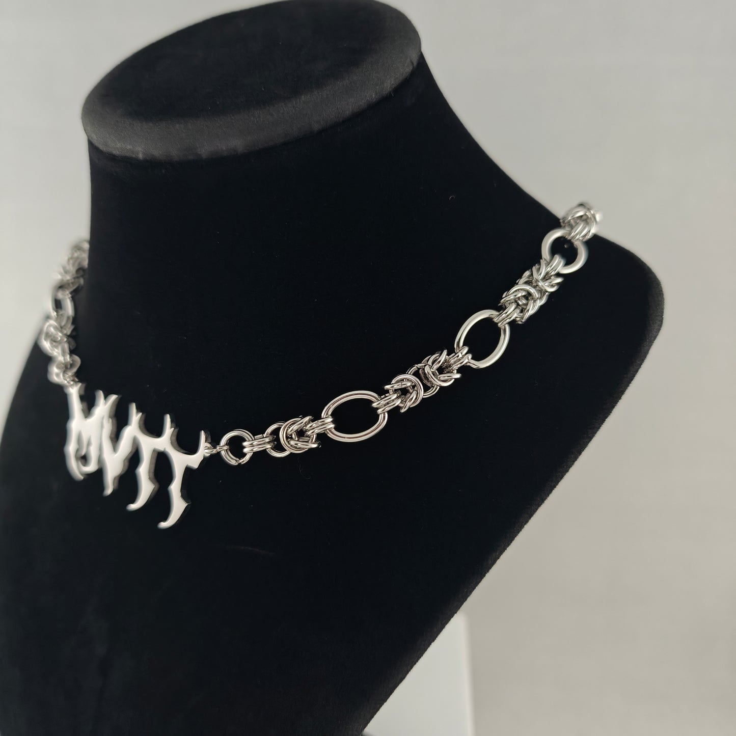 Mutt chain choker