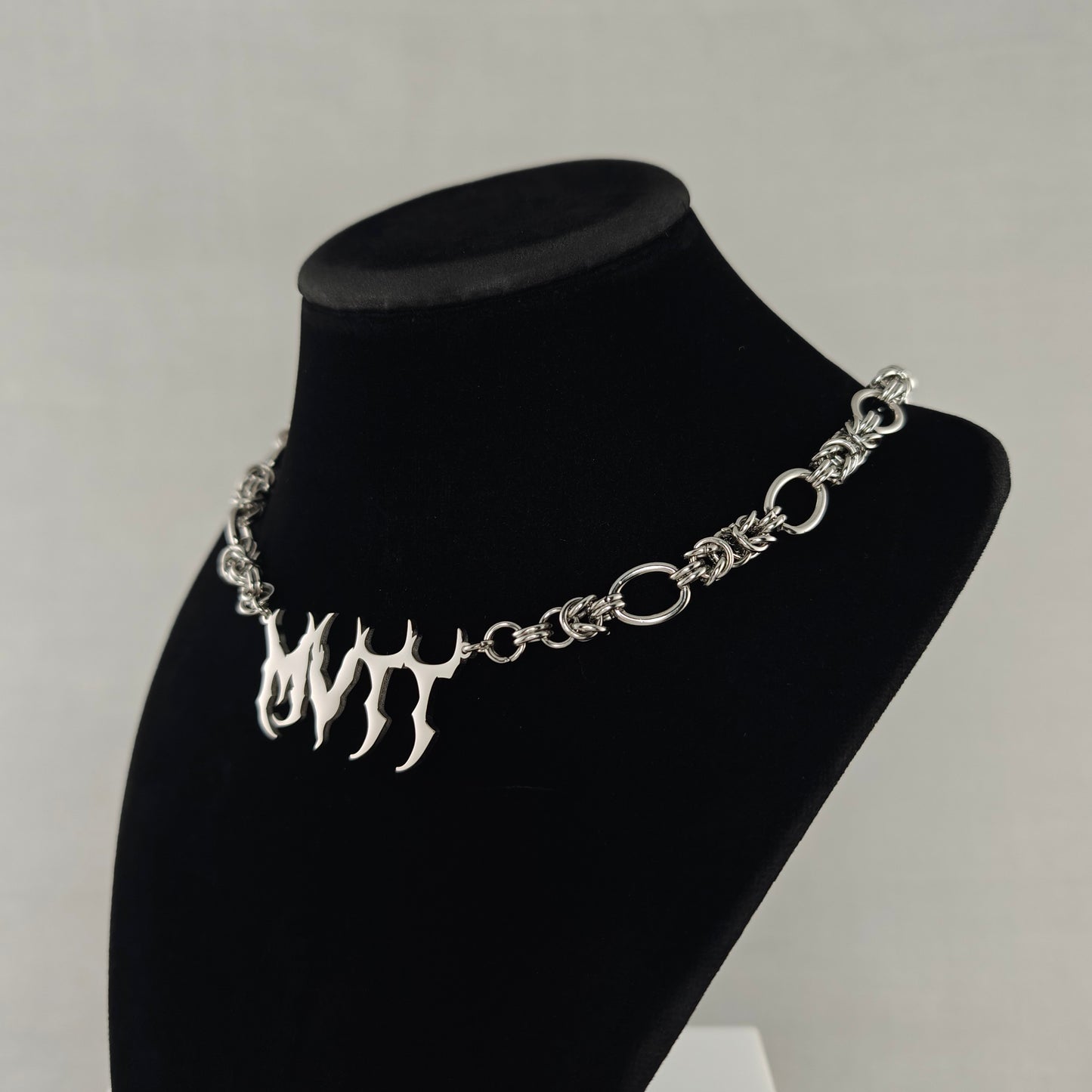 Mutt chain choker
